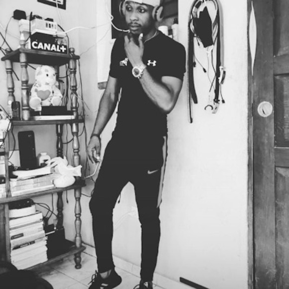 Meet your Posher, Watson - Picture 1 of 1